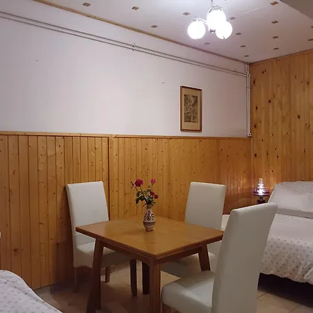 Blues Aparthotel 3*