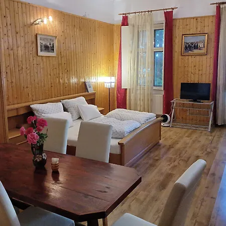 Blues Aparthotel